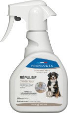 Repelente de interior para perro